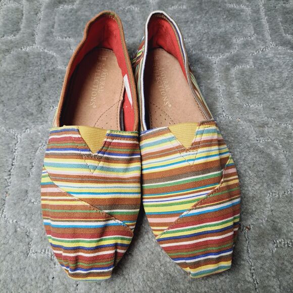 Natural Reflections Classic Slip On Loafers WOMENS SIZE 9 multicolored canvas - Picture 5 of 10